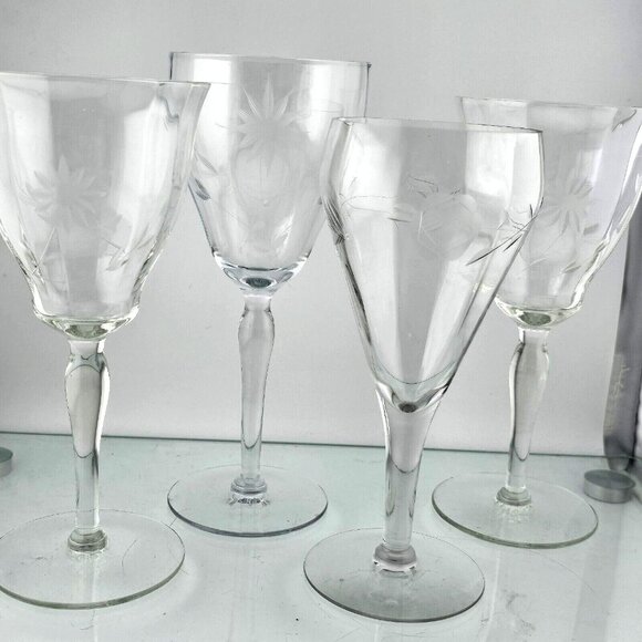 4 Etched Floral Wine Cocktail Glasses Elegant Mixed Designs mismatched flaw #0 - Picture 7 of 10